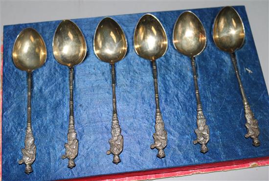 A set of 6 Chinese silver tea spoons.